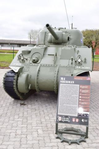 M4 SHERMAN